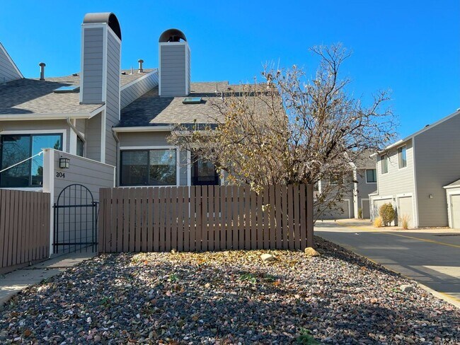 304 S Taft Ct in Louisville, CO - Building Photo - Building Photo