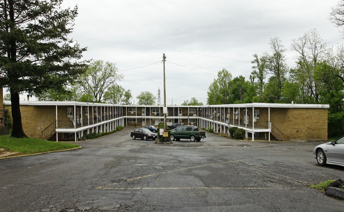 Cardinal MPARK Apartments in Mentor, OH - Building Photo