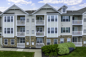 Highlands at Faxon Woods in Quincy, MA - Building Photo - Building Photo