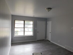 8229 Ashbrook Dr in Southaven, MS - Building Photo - Building Photo