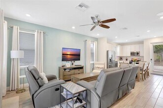8044 Lost Shaker Ln in Kissimmee, FL - Building Photo - Building Photo