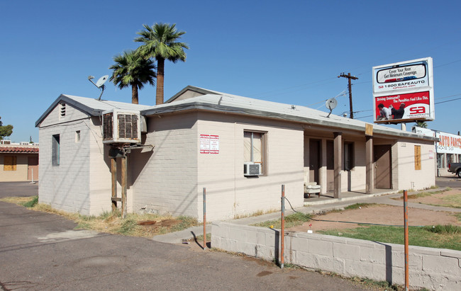 708 N 24th St in Phoenix, AZ - Building Photo - Building Photo