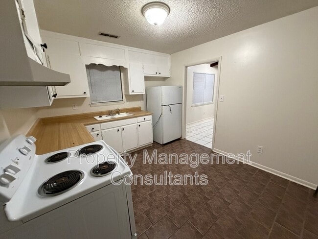 22173 Ewell St in Athens, AL - Building Photo - Building Photo