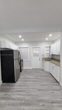 2610 Grant St in Hollywood, FL - Building Photo - Building Photo