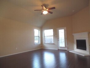 5241 Bear Valley Dr in McKinney, TX - Building Photo - Building Photo