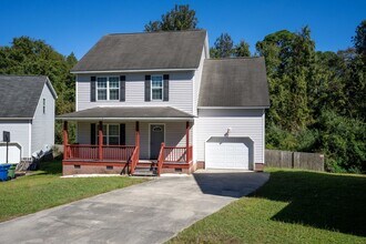 607 Riva Ridge Rd in Sneads Ferry, NC - Building Photo - Building Photo