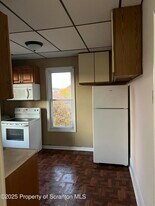 1330 Pittston Ave in Scranton, PA - Building Photo