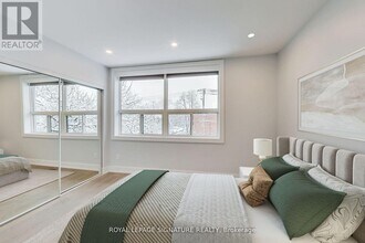 151 Campbell Ave in Toronto, ON - Building Photo - Building Photo