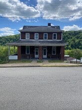 4900 3rd St, Unit 4902 in McKeesport, PA - Building Photo - Building Photo