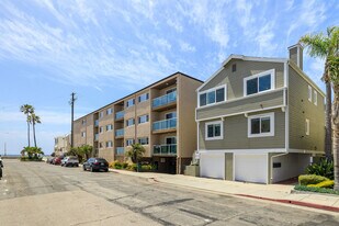 49 15th St in Hermosa Beach, CA - Building Photo