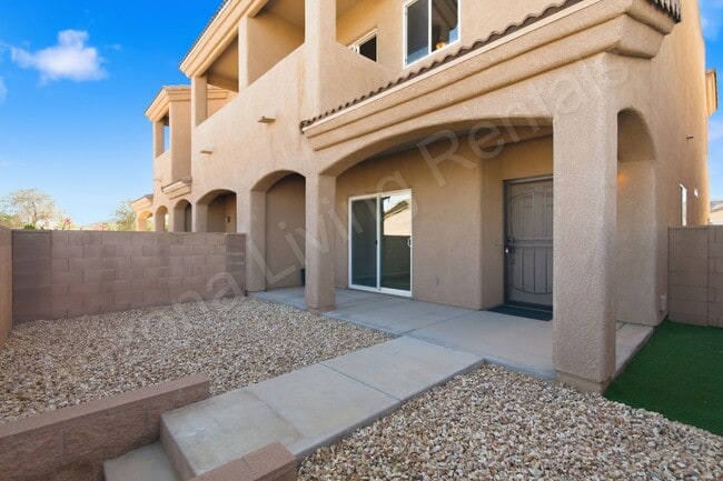 684 Vista Grande Dr in Kingman, AZ - Building Photo - Building Photo
