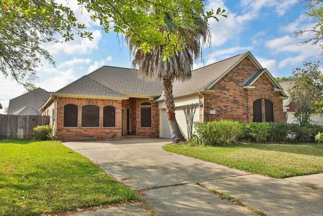 property at 834 Featherbrook Ct