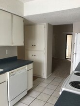 207 Wisconsin St in Lawrence, KS - Building Photo - Building Photo