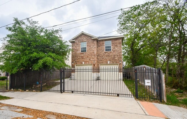 property at 4915 Market St