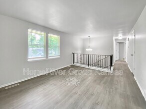8913 E 89th St in Kansas City, MO - Building Photo - Building Photo