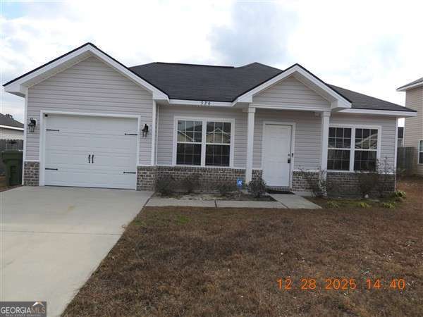 326 Alcott Cir in Hinesville, GA - Building Photo - Building Photo