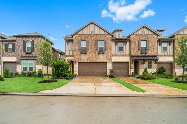 property at 11231 Buchanan Cvs Ln