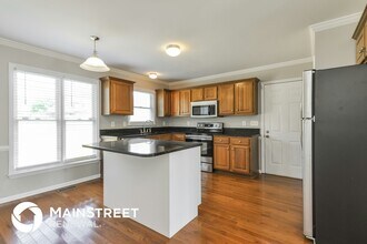 2008 Stoneglen Ln in Raleigh, NC - Building Photo - Building Photo