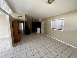 1644 Throckmorton St in Harlingen, TX - Building Photo - Building Photo
