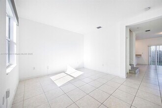2713 SE 15th Pl in Homestead, FL - Building Photo - Building Photo