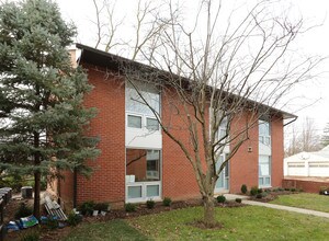 Grandview Heights in Columbus, OH - Foto de edificio - Building Photo