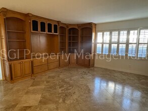 5110 N 31st Way in Phoenix, AZ - Building Photo - Building Photo