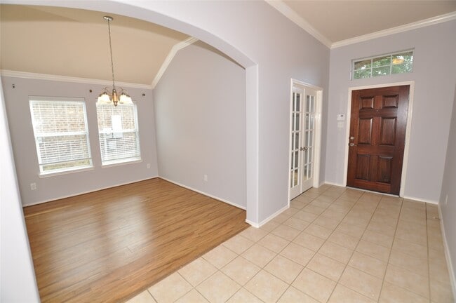 21603 Kings Bend Dr in Kingwood, TX - Building Photo - Building Photo