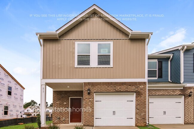 property at 817 Holiday Pk Ln
