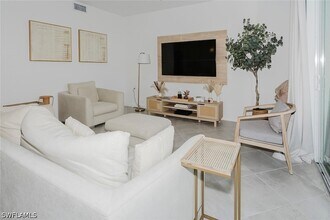 5445 Double Eagle Cir, Unit 3013 in Ave Maria, FL - Building Photo - Building Photo