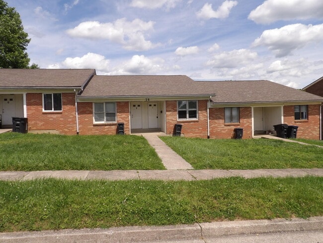 property at 75 Ashwood Ct