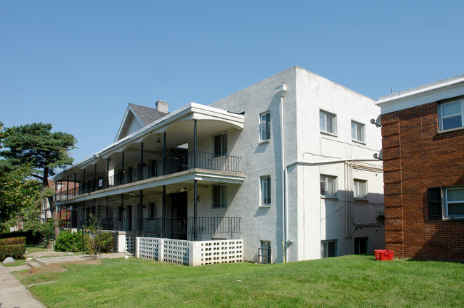 50 W 9th in Columbus, OH - Foto de edificio - Building Photo