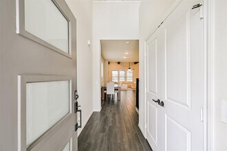 3407 Knighton Hill Dr in Houston, TX - Building Photo - Building Photo