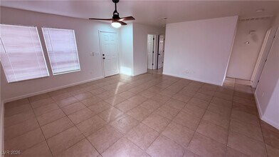 788 Salt Flats Cir in Henderson, NV - Building Photo - Building Photo