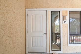 300 Yacht Club Dr in Niceville, FL - Building Photo - Building Photo