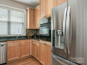 1037 Davant Ln in Charlotte, NC - Building Photo - Building Photo