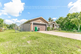 949 SW California Blvd in Port St. Lucie, FL - Building Photo - Building Photo
