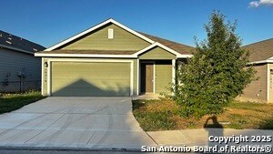 10219 Robbins Crk in San Antonio, TX - Building Photo