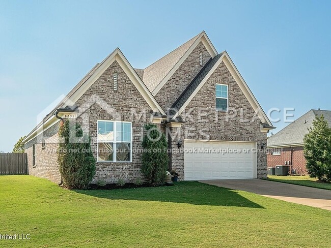 8295 Blue Ridge Dr in Southaven, MS - Building Photo - Building Photo