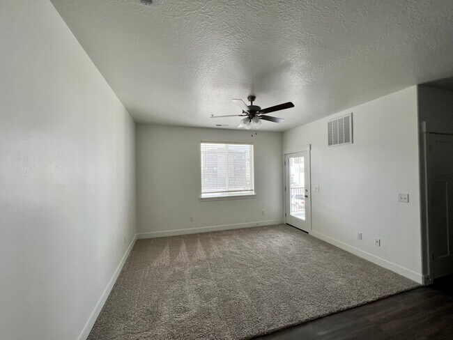 3364 Hardman Way in Lehi, UT - Building Photo - Building Photo