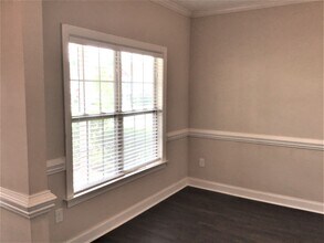 617 Monterey Pine Dr in Fuquay Varina, NC - Building Photo - Building Photo