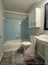 661 E 133rd Pl in Glenpool, OK - Foto de edificio - Building Photo