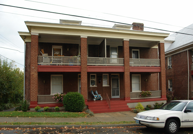 349 Albemarle Ave SW in Roanoke, VA - Foto de edificio - Building Photo