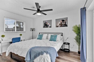 7831 Hope St in Hollywood, FL - Building Photo - Building Photo