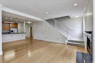 1 Wattson Pl, Unit 8 in San Francisco, CA - Foto de edificio - Building Photo