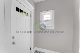 724-724 Adams St SE in Grand Rapids, MI - Building Photo - Building Photo