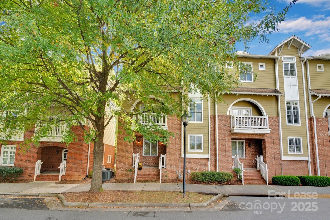 336 Magnolia Ave in Charlotte, NC - Foto de edificio