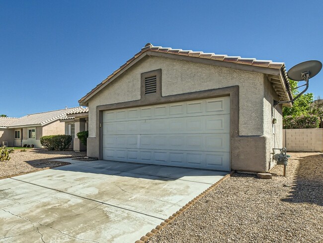 property at 427 Yarnell Dr