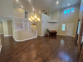 23926 Rancho Ct in Santa Clarita, CA - Building Photo - Building Photo