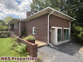 6919 Haverhill Dr NW in Knoxville, TN - Building Photo - Building Photo