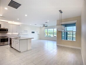 15459 Santa Pola Dr in Wimauma, FL - Building Photo - Building Photo